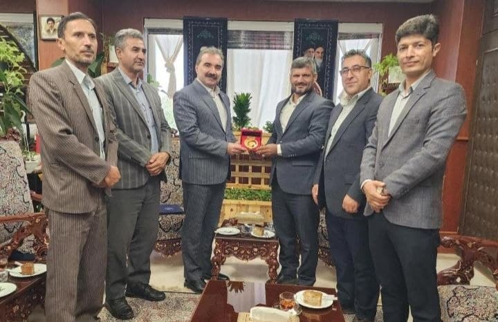 دیدار رئیس فدراسیون ترای‌اتلون با شهردار بجنورد